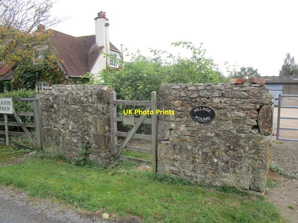 Photo 6"x4" Village Pound, Wootton Fitzpaine Catherston Leweston c2018
