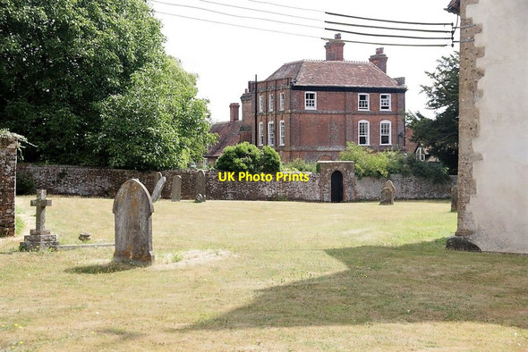 Photo 6"x4" Gate to the manor Beedon c2018