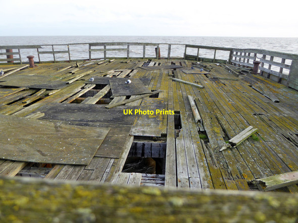 Photo 6"x4" The end of Walton Pier Walton-On-The-Naze c2019 P3