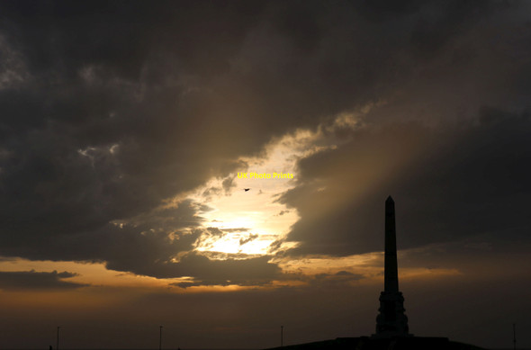 Photo 6"x4" Sunset at the War Memorial, Girvan Girvan c2019