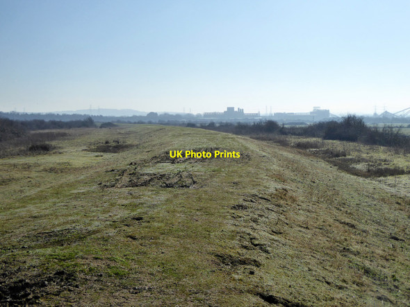 Photo 6"x4" Counter wall inland from Cliffe Creek Church Street\/TQ7174 c2019