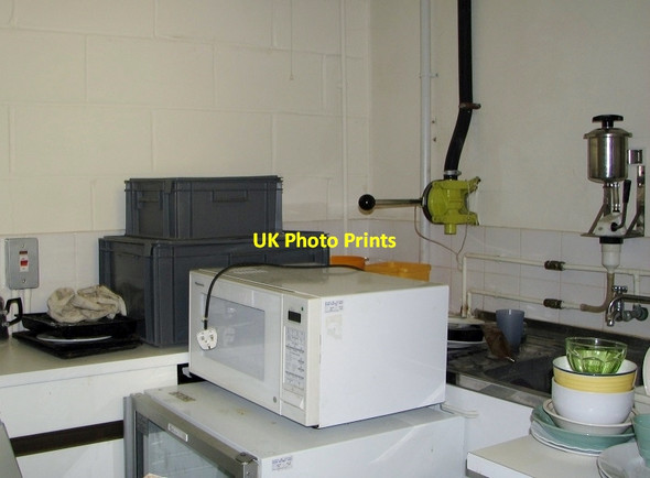 Photo 6"x4" Broadland District Council Emergency Centre - the kitchen Norwich c2019 P1