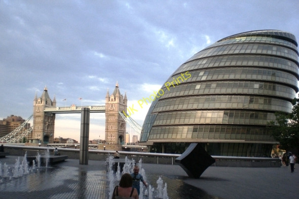 Photo 6"x4" Tower Bridge, City Hall and fountains, South Bank SE1 London c2008