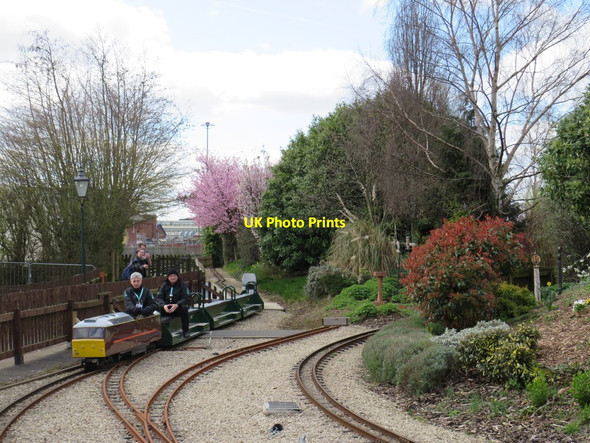 Photo 6"x4" Miniature railway at the National Railway Museum, York York\/SE5951 c2019