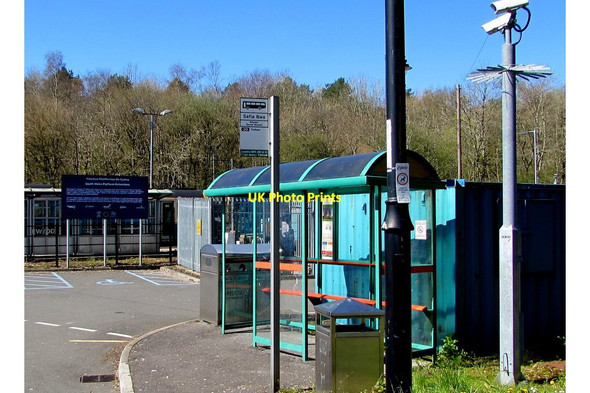 Photo 6"x4" Rhymney railway station bus stop and shelter Rhymney\/Rhymni c2019