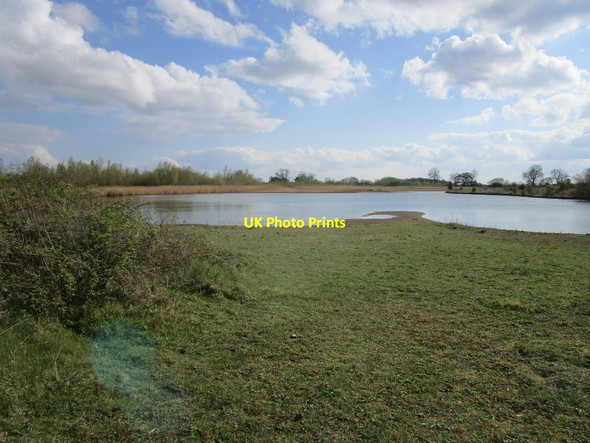 Photo 6"x4" Worked out sand and gravel quarry Besthorpe\/SK8264 c2019
