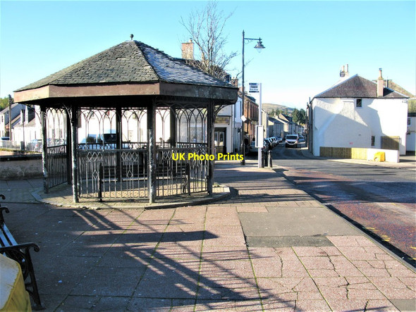Photo 6"x4" Shelter, Main Street, Dalmellington Bellsbank\/NS4704 c2018