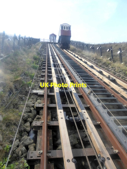 Photo 6"x4" The ascent of the Saltburn Cliff Tramway Saltburn-By-The-Sea c2019