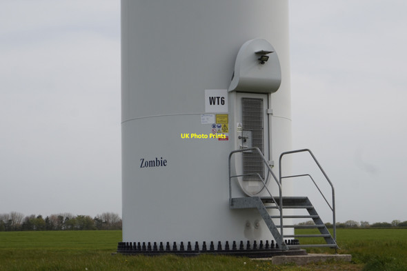 Photo 6"x4" Wind Turbine #6 Zombie Lissett c2019