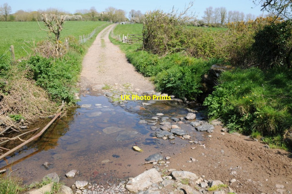 Photo 6"x4" Ford on a farm track Trerise c2019