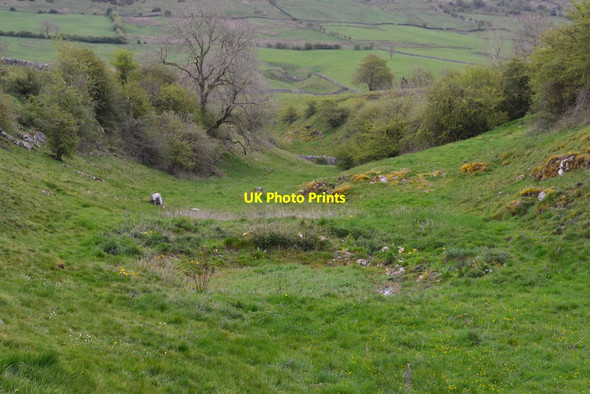 Photo 6"x4" Small pond in Jennings Dale Bradwell Hills c2019