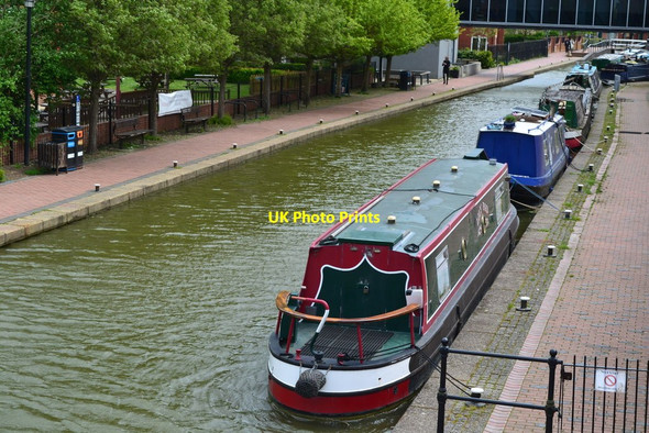 Photo 6"x4" Narrowboats moored alongside Castle Quay Shopping Centre, Banbury Banbury\/SP4540 c2019