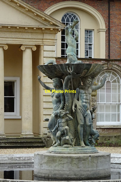 Photo 6"x4" Fountain at Highnam Court Highnam c2019