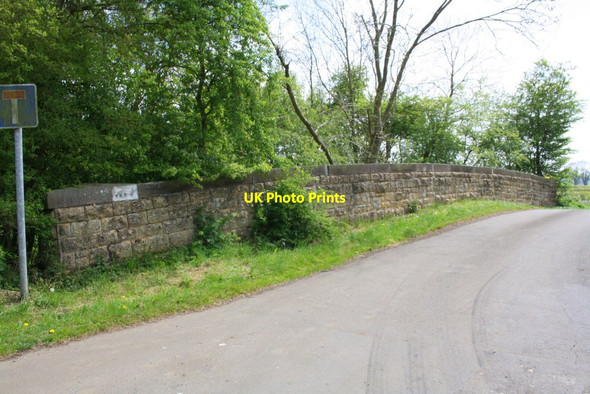 Photo 6"x4" Eastern parapet of bridge WAB8 for road over dismantled railway Chadwell\/SK7824 c2017