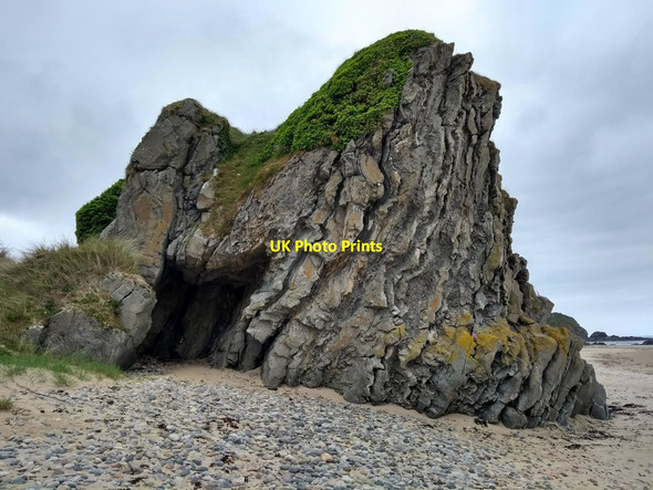 Photo 6"x4" Rocky outcrop near Doagh Famine Village Lag\/C4352 c2019