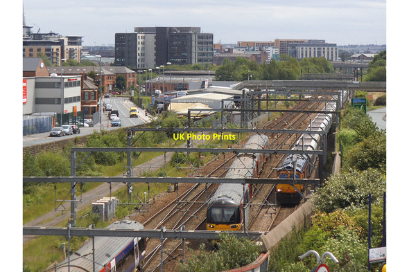 Photo 6"x4" A busy moment at Armley Junction Leeds\/SE3034 c2019