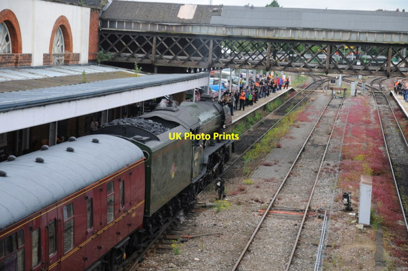 Photo 6"x4" Flying Scotsman entering Worcester Shrub Hill Station Worcester c2019