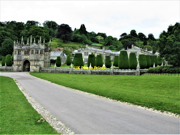 Photo 6"x4" Lanhydrock - House and Gatehouse Cutmadoc c2019