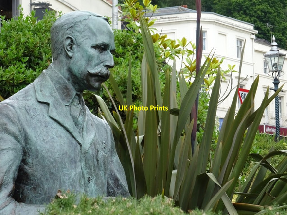 Photo 6"x4" Elgar statue Great Malvern c2019