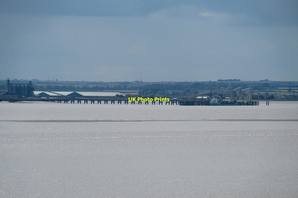 Photo 6"x4" New Holland pier, Humber estuary New Holland\/TA0823 c2019
