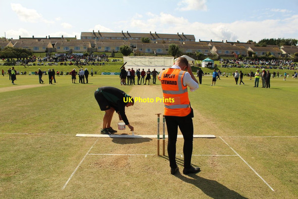 Photo 6"x4" Colwyn Bay Cricket Clubs answer to the Sydney Hill Llandrillo-yn-Rh\u00f4s c2019