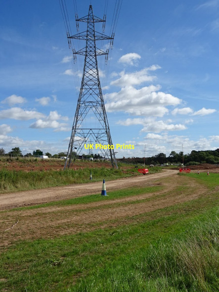 Photo 6"x4" Electricity pylons Powick c2019