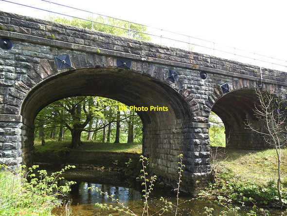 Photo 6"x4" Bell Busk railway viaduct - river span Bell Busk c2018