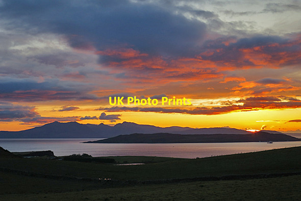 Photo 6"x4" Sunset over Arran Millport c2019
