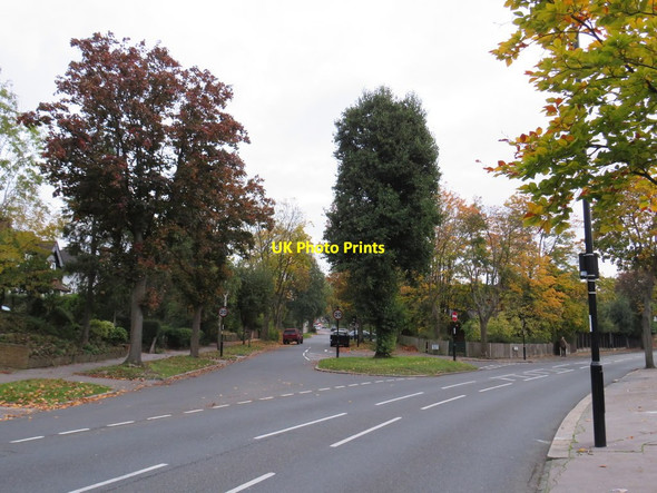 Photo 6"x4" Road junction near Selsdon Croydon\/TQ3365 c2019