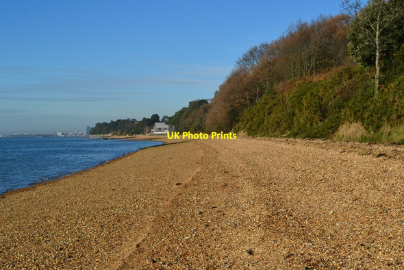 Photo 6"x4" On the beach below Hamble Cliff Hamble-le-Rice c2019