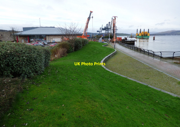 Photo 6"x4" Cruise ship centre construction site Greenock\/NS2776 c2020 P1