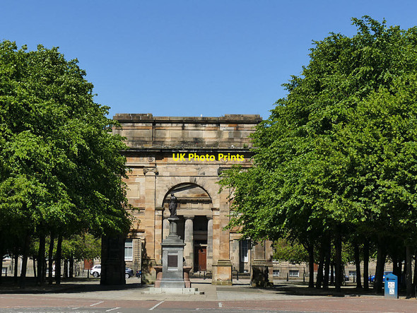 Photo 6"x4" Glasgow Green -  fountain and arch Glasgow c2019
