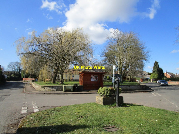 Photo 6"x4" The Village Green, Cropwell Butler Cropwell Butler c2020