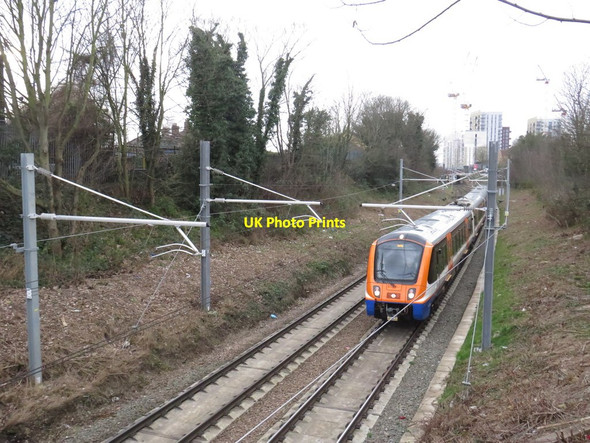 Photo 6"x4" Train near Blackhorse Road station, Walthamstow Walthamstow c2020
