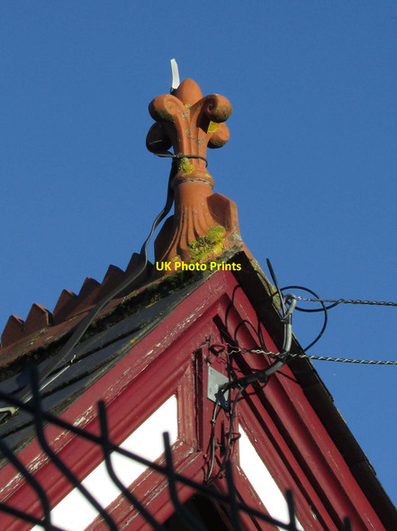 Photo 6"x4" Finial, Upton School Torquay c2019