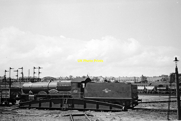 Photo 6"x4" Castle Class no.5001 on the turntable at Chester, 1960 Chester c1960