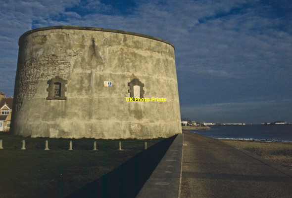 Photo 6"x4" Martello Tower 'E', Clacton-on-Sea Clacton-On-Sea c1998