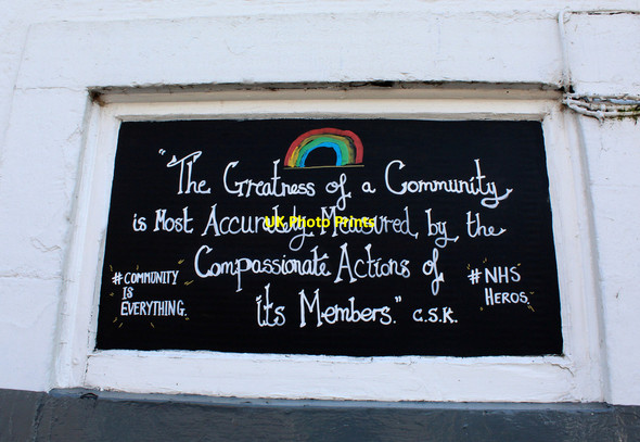 Photo 6"x4" Inverkip Hotel coronavirus (covid-19) rainbow and message Inverkip c2020