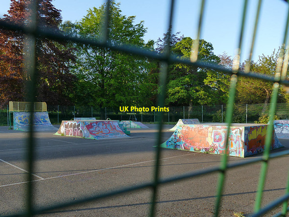 Photo 6"x4" Skateboard facility in Beckett Park Headingley c2020