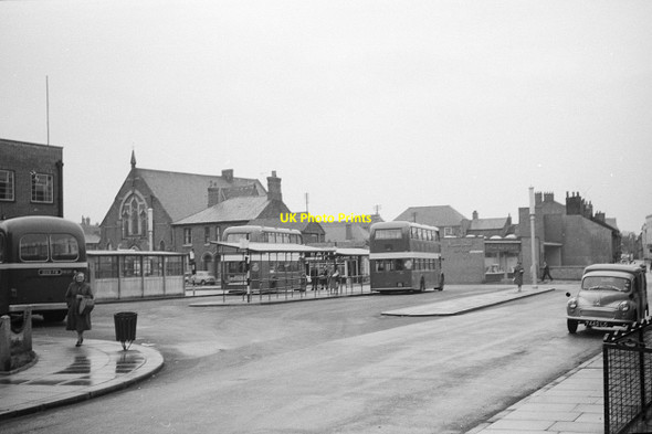 Photo 6"x4" Nantwich bus station \u00e2\u0080\u0093 1963 Nantwich c1963