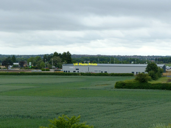 Photo 6"x4" Buttercross Veterinary Centre at the Blue Diamond Garden Centre Burrowsmoor Holt c2020