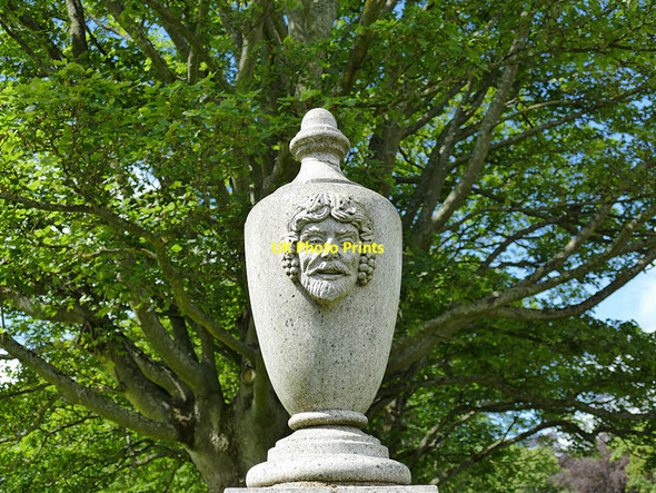 Photo 6"x4" Duthie Park: the Taylor fountain, carved urn Aberdeen\/NJ9206 c2019
