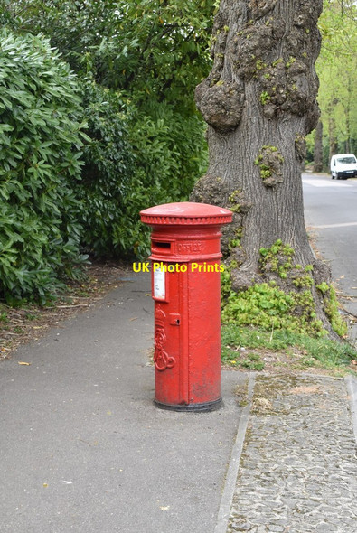 Photo 6"x4" Truncated Postbox, Broadwater Down Royal Tunbridge Wells c2020