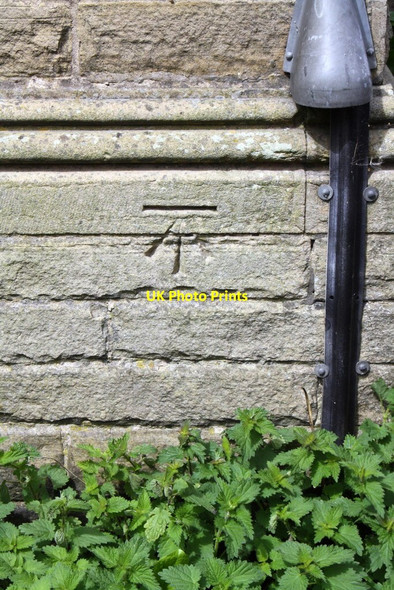 Photo 6"x4" Benchmark on furniture store at Home View Terrace \/ Heaton Road junction Bradford\/SE1632 c2017
