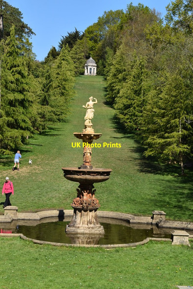 Photo 6"x4" Fountain and temple Royal Tunbridge Wells c2020