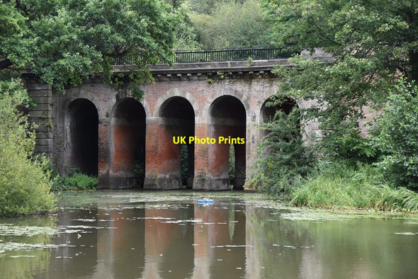 Photo 6"x4" Viaduct, Viaduct Pond Hampstead\/TQ2685 c2019