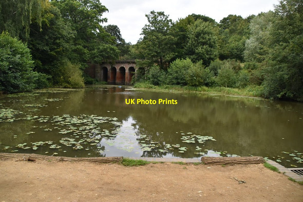 Photo 6"x4" Viaduct Pond Hampstead\/TQ2685 c2019