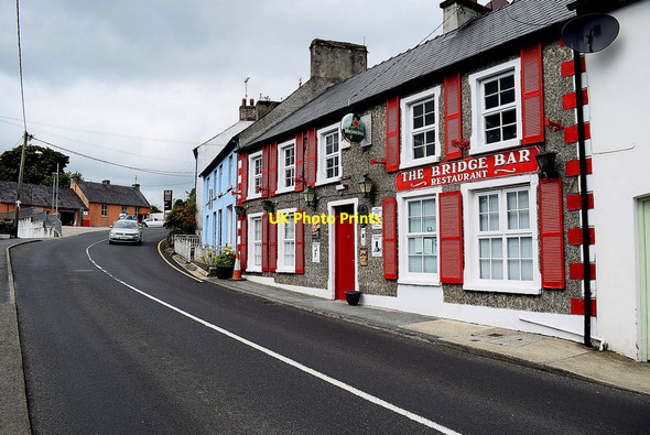 Photo 6"x4" The road at The Bridge Bar Restaurant, Ramelton Rathmelton c2020