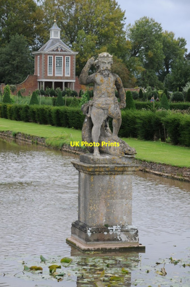 Photo 6"x4" Neptune and the Tall Pavilion Strand\/SO7113 c2020