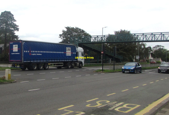 Photo 6"x4" Law Distribution articulated lorry, Malpas Road, Newport Croes-y-mwyalch c2020
